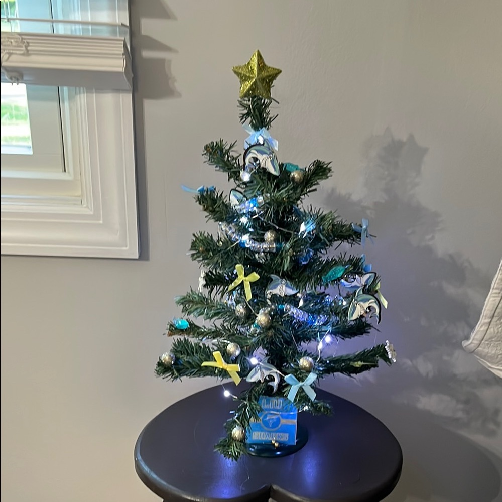 Green and Gold Holiday Decor Mini Christmas Tree
